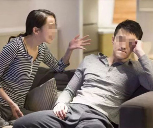 Đi họp lớp, chồng sĩ diện nói mấy câu khiến vợ muối mặt