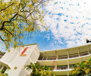 Nam sinh năm cuối Đại học Bách khoa Hà Nội tử vong tại lớp học