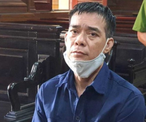 Tử hình kẻ giết vợ 'hờ' và tình địch vì ghen