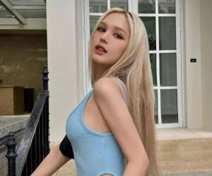 Bị mỉa mai xinh đẹp nhưng không sinh con tự nhiên Xoài Non đáp trả cực gắt