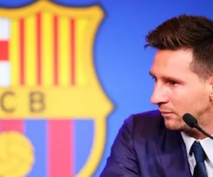Tái ký HĐ với Messi là động thái sai lầm