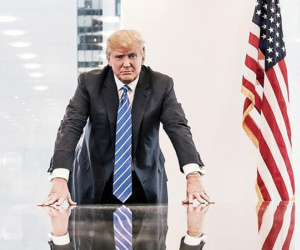 Ông Donald Trump mất 700 triệu USD tài sản ròng
