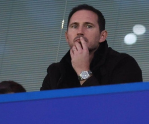 Chelsea mời Lampard về làm HLV tạm quyền