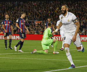 Benzema đi vào lịch sử với hat-trick hạ Barca