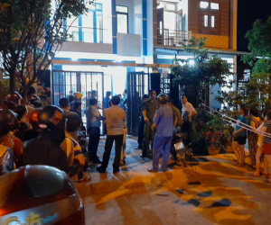 Vụ 2 bé gái sinh đôi tử vong nghi bị đầu độc: Người mẹ nhảy cầu tự tử bất thành