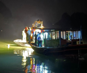 Phó Thủ tướng Trần Lưu Quang tới hiện trường trực tiếp chỉ đạo cứu nạn vụ máy bay rơi
