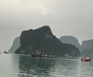 Tìm thấy thi thể thứ tư vụ rơi trực thăng ở vịnh Hạ Long