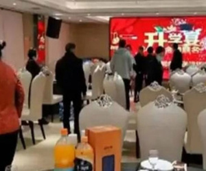 Ăn mừng con trai 14 tuổi đỗ đại học, gia đình choáng váng khi biết sự thật