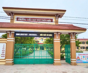 Hiệu trưởng đánh hiệu phó nhập viện