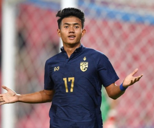 Bỏ SEA Games 32, thần đồng bóng đá Thái Lan gia nhập Leicester City?