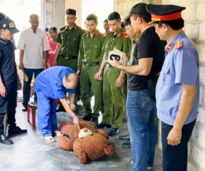 Thực nghiệm hiện trường vụ sát hại người tình gây rúng động tại Huế