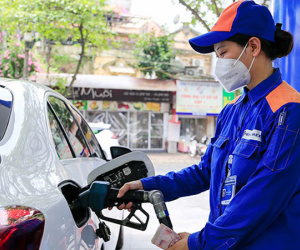 Giá xăng dầu sẽ tăng mạnh vào ngày mai?