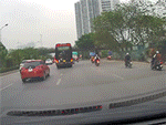 'Người một nơi, xe một nơi' sau khi cô gái tạt đầu xe khách