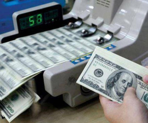NÓNG: Ngân hàng Nhà nước lần đầu giảm giá bán USD năm 2023