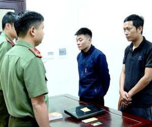 2 thanh niên điều hành đường dây đánh bạc hàng chục tỉ đồng