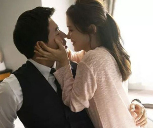 Chồng ngoại tình, vợ sốc khi 'tiểu tam' yêu cầu chồng mình không được 'yêu' vợ vì mất vệ sinh