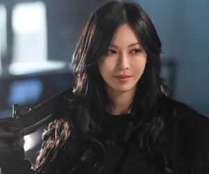 Taxi Driver 2: Hé lộ tạo hình cực ngầu của Kim So Yeon trong tập cuối kéo dài 80 phút