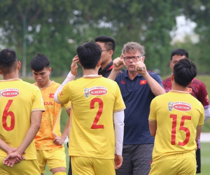 NÓNG: HLV Philippe Troussier công bố danh sách U22 Việt Nam chuẩn bị cho SEA Games 32