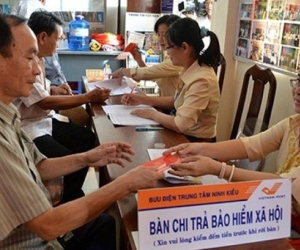 Người lao động muốn hoán đổi năm đóng BHXH để về hưu 'non' hưởng đủ 75%