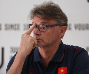 HLV Philippe Troussier: 'Thái Lan mạnh nhất, nhưng mục tiêu của U22 Việt Nam là bảo vệ ngôi vị vô địch SEA Games'