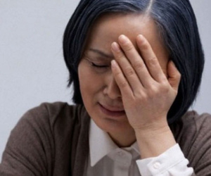 Cả đời khôn khéo, không ngờ cuối đời mẹ chồng lại mắc bẫy của con trai