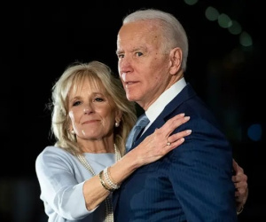 Thu nhập của vợ chồng ông Joe Biden giảm so với năm đầu làm tổng thống Mỹ