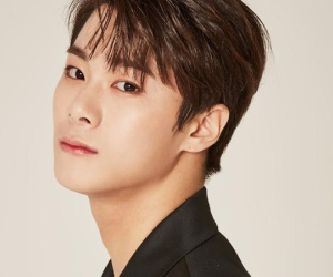 Moonbin (ASTRO) từng đóng phim chung với Nhã Phương, vì Kang Tae Oh mà bị vạ lây