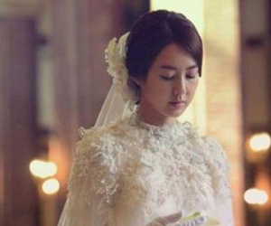 Chồng mất 4 năm tôi đi thêm bước nữa, đêm tân hôn chồng mới giơ ra đoạn tin nhắn tôi bật khóc nức nở
