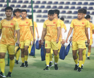U22 Việt Nam thua sát nút CLB TPHCM