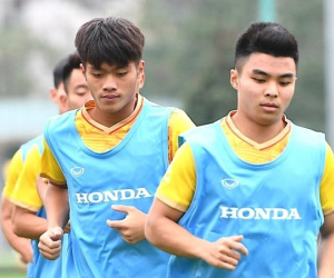 U22 Việt Nam giải bài toán hàng công
