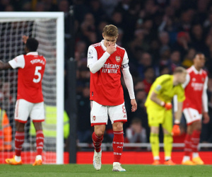 Arsenal thoát thua đội bét bảng Southampton