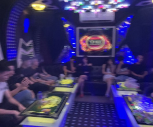 20 thanh niên thuê phòng karaoke để mở 'tiệc ma tuý'