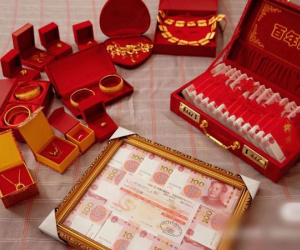 Chồng đòi lại sính lễ vì nghiện cờ bạc, vợ làm ngay một hành động để được giải thoát