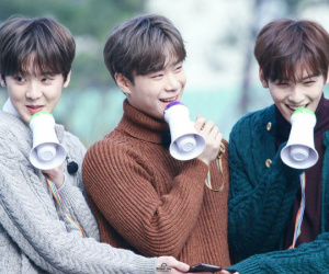 ASTRO Cha Eun Woo - Sanha nói lời tiễn biệt lần cuối với Moonbin tại khu tưởng niệm