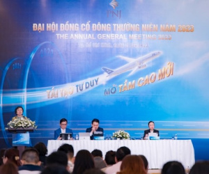 Giá vàng 'bất động', doanh nghiệp vàng vẫn 'muốn' lãi ngàn tỉ