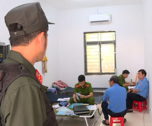 Phát hiện 10 tỷ đồng ‘chảy’ qua tài khoản của cán bộ thanh tra Sở GTVT và người thân