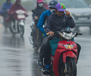Dự báo thời tiết 28/4: Miền Bắc nắng đến 34 độ rồi mưa to, đón tiếp đợt lạnh