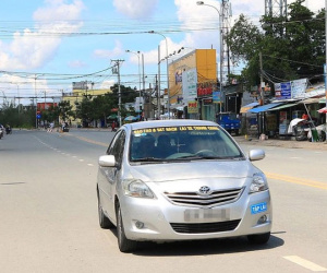 Xe gắn logo ‘tập lái’ ra đường dịp nghỉ lễ coi chừng bị phạt nặng