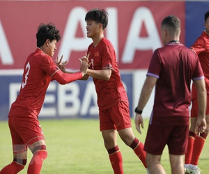 Thầy trò HLV Philippe Troussier sẽ chứng minh bằng kết quả