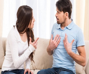 Không cho chồng đi họp lớp vì ghen, câu nói của anh ta khiến vợ phải sốc