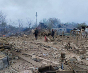 Ukraine hứng 18 tên lửa lúc rạng sáng