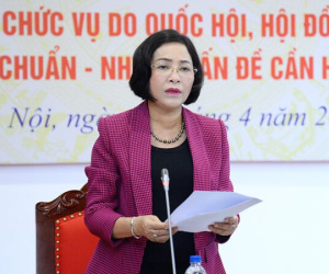 Đưa ra khỏi quy hoạch, cho từ chức, miễn nhiệm người có tín nhiệm thấp
