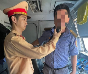 Vụ tàu SE1 trật bánh: Kiểm tra nồng độ cồn lái chính và phụ tàu