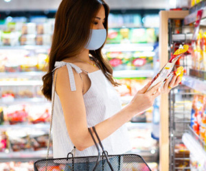 Người giàu Việt tiêu tiền ít đi