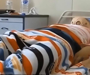 Cứu cô gái nhảy lầu, nam bảo vệ bị chửi mắng, đuổi việc thậm chí còn bị người nhà nạn nhân bắt vạ