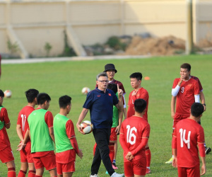 Thầy trò HLV Philippe Troussier đã sẵn sàng cho trận đấu 'bản lề' với U22 Malaysia