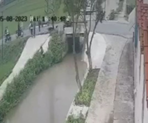 Nguyên nhân vụ học sinh lớp 11 bị học sinh lớp 12 đâm tử vong