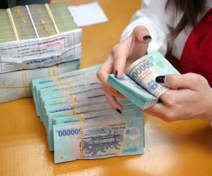 Đại gia số 1, cầm tiền lời nghìn tỷ, 10 năm không chia cổ tức