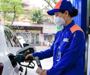 Giá xăng dầu hôm nay 11/5: Ngóng chờ lần giảm mạnh thứ 2 liên tiếp?