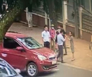 Nam bác sĩ bị tố hành hung cô gái giữa phố sau va chạm giao thông